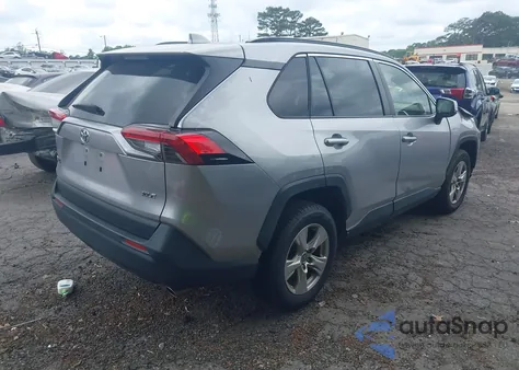 2020 Toyota Rav4 Xle z USA, uszkodzony, nr VIN JTMW1RFV7LJ018413